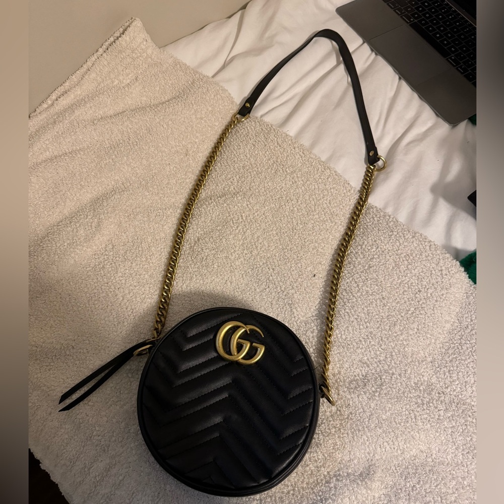 Black Gucci Crossbody *** Not Real